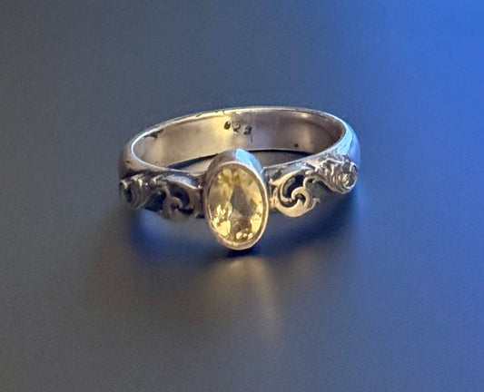 scroll ring - 5.5 - tourmaline